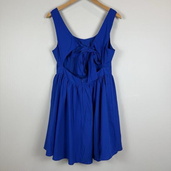 Lele Pierce Mini Dress Large Blue Scoop Neck Open Back Bow Summer Party NWT - Picture 4 of 10